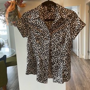 Delicate Women’s Office Top Silk-like material